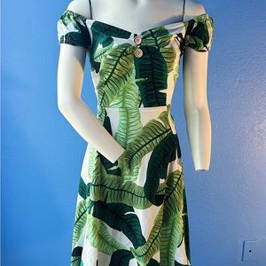 Collectif Mainline Dolores Banana Leaf Doll Dress, size small